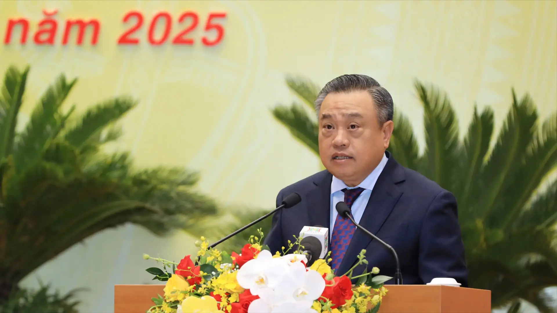 Miễn nhiệm chức danh Chủ tịch UBND TP Hà Nội đối với ông Trần Sỹ Thanh